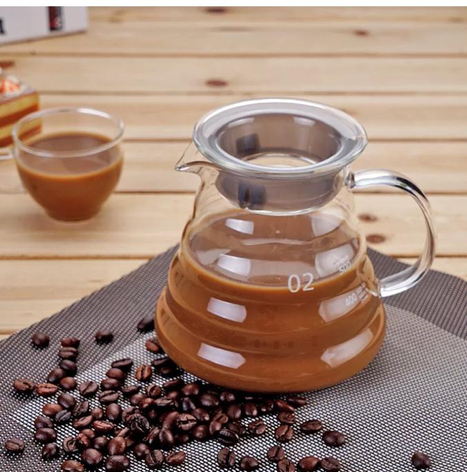 Jarra de Vidro com Tampa 600ml